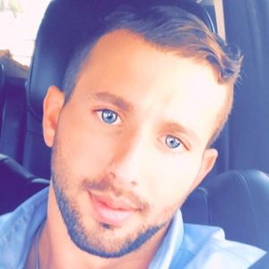 Meet your Posher, Taylor